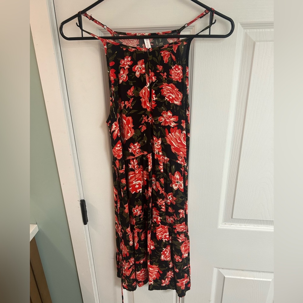 Women’s floral sundress